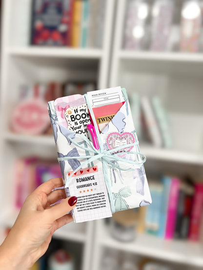 Blind Date With A Book | Bookgirly | Mystery | Bookworm | Book Date